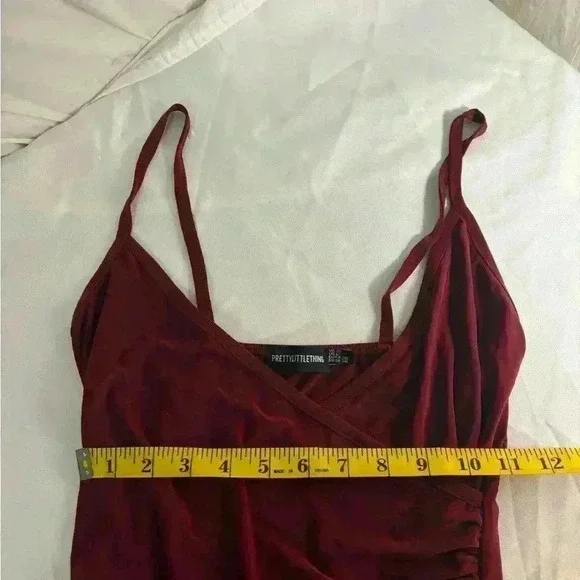 Womens size 6 prettylittle things brand dress #C121 - Picture 7 of 7